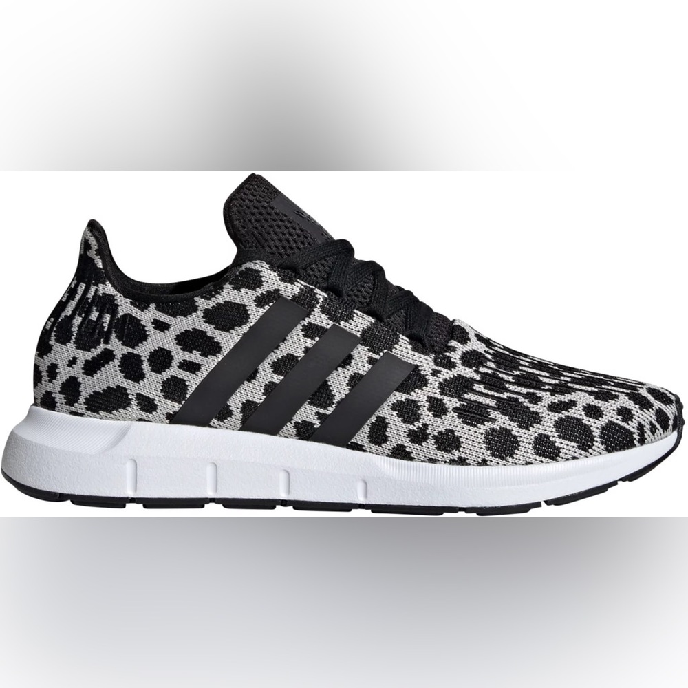 adidas Originals Women's Swift Run Shoes